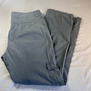 ISIS Women's Grey Convertible pants hiking size 8 Stretch